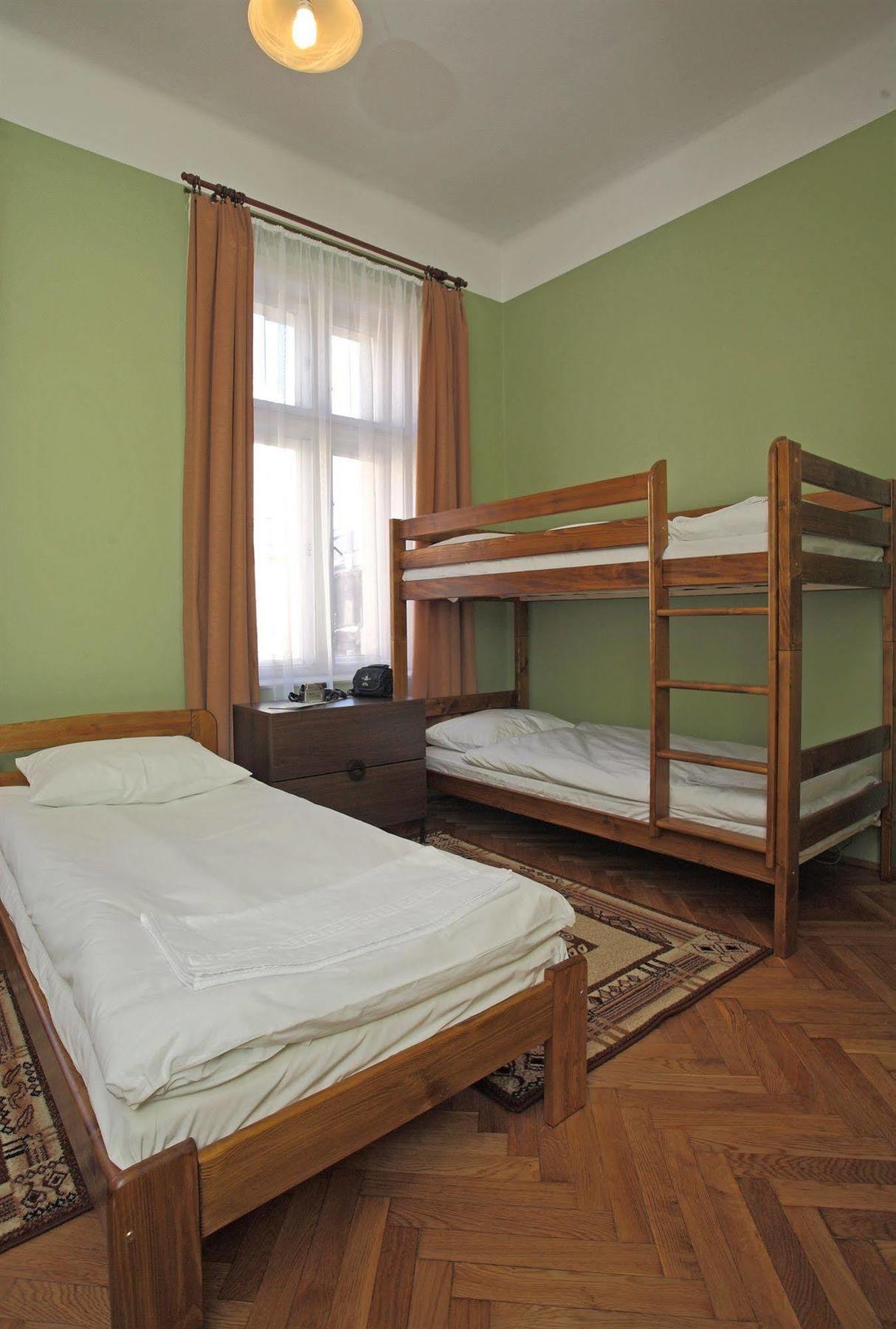 Enigma Hostel Krakow Luaran gambar