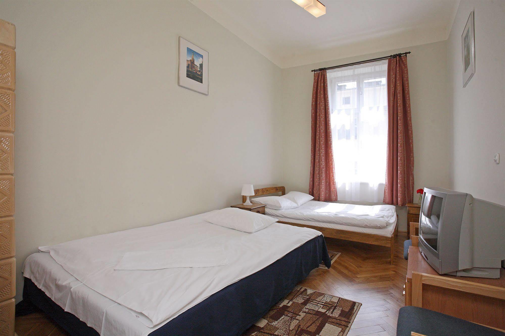 Enigma Hostel Krakow Luaran gambar