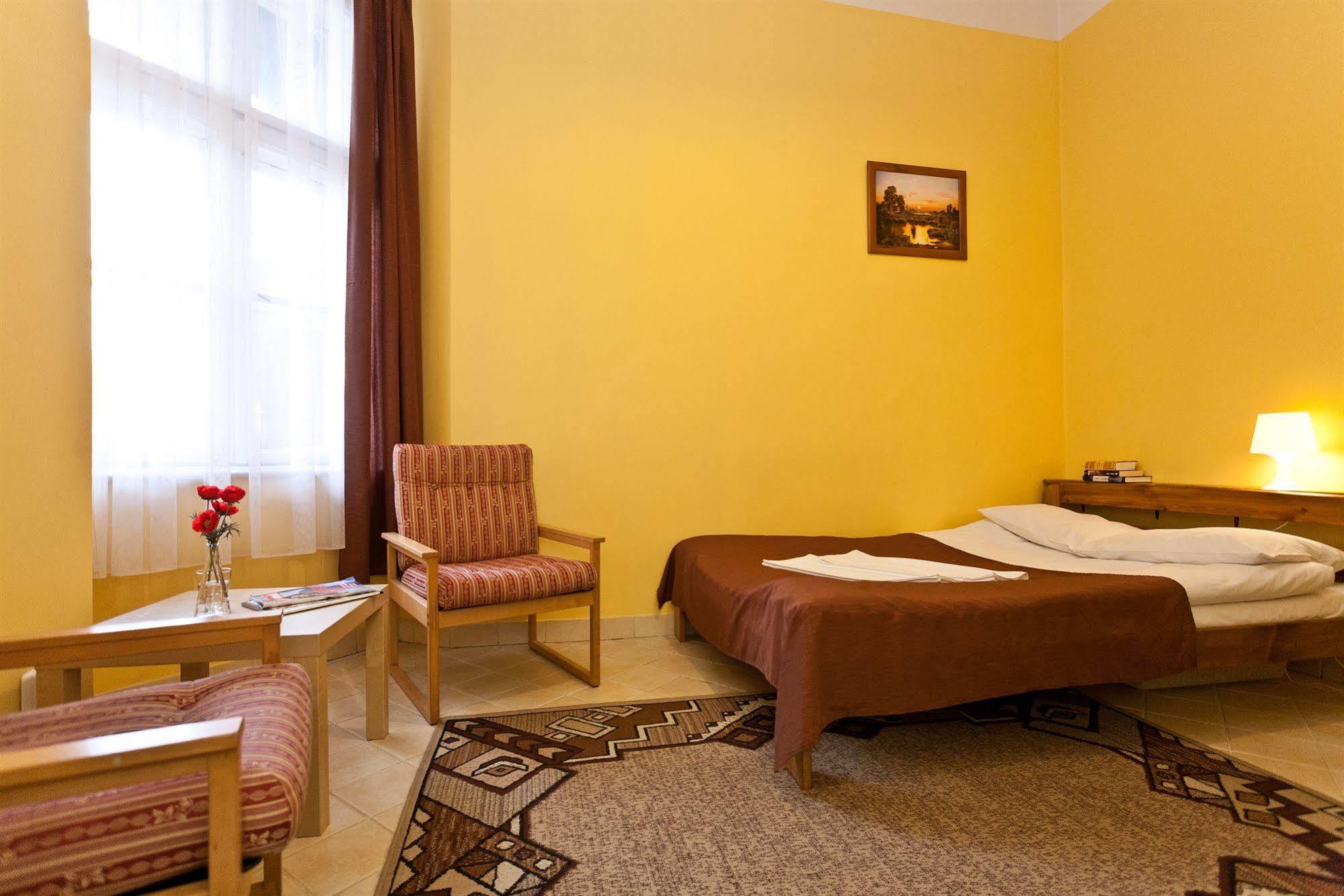 Enigma Hostel Krakow Luaran gambar
