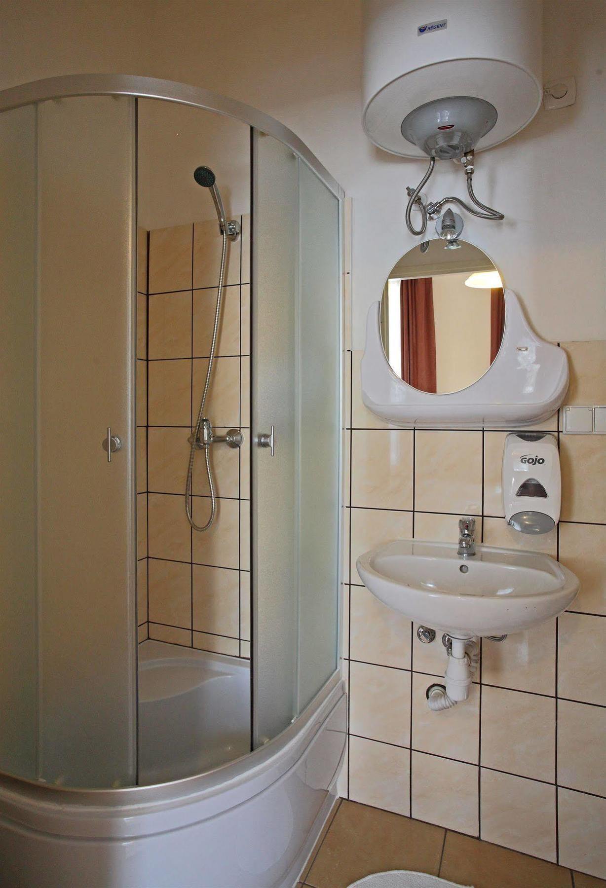 Enigma Hostel Krakow Luaran gambar