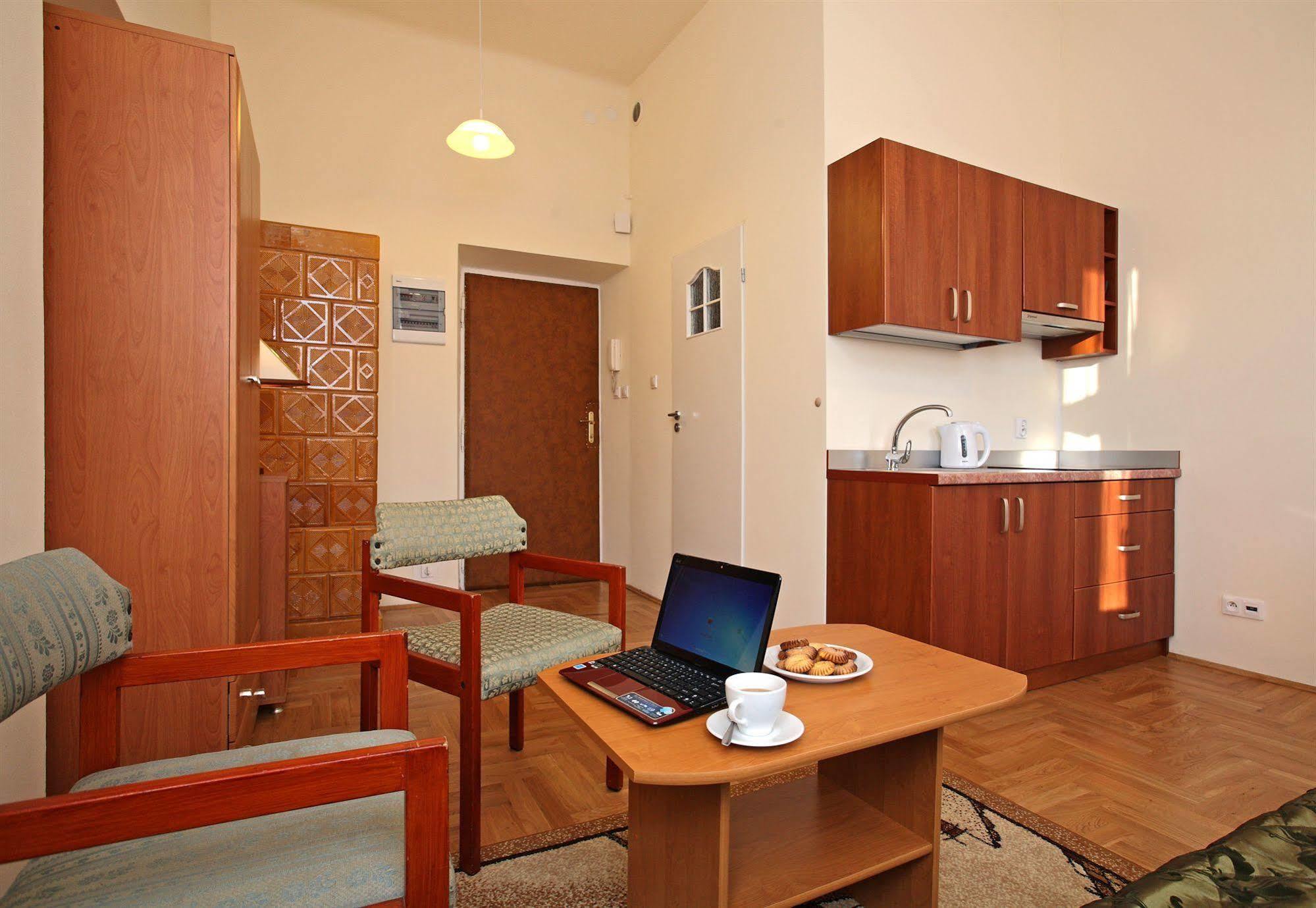 Enigma Hostel Krakow Luaran gambar